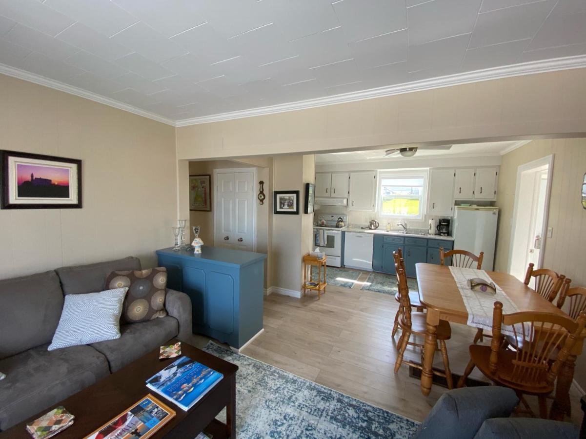 Villa Rocky Harbour Oceanfront Exterior foto